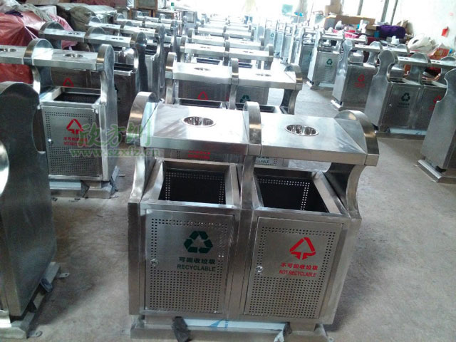 鋼板沖孔戶外分類(lèi)垃圾桶